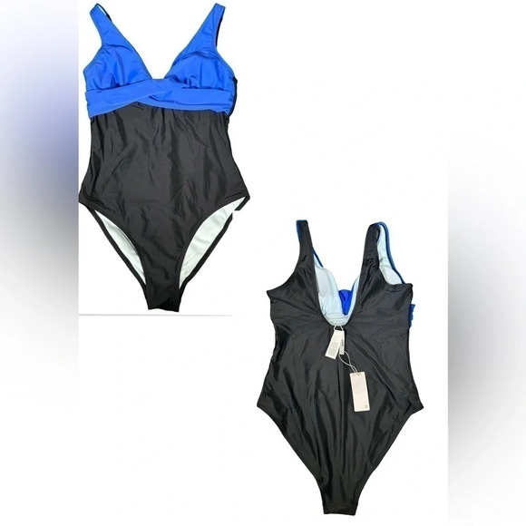 Swimsuit - Picture 1 of 6